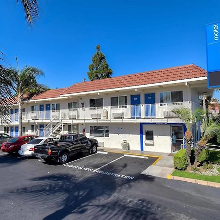 Motel 6-Long Beach, Ca - Los Angeles Εξωτερικό φωτογραφία