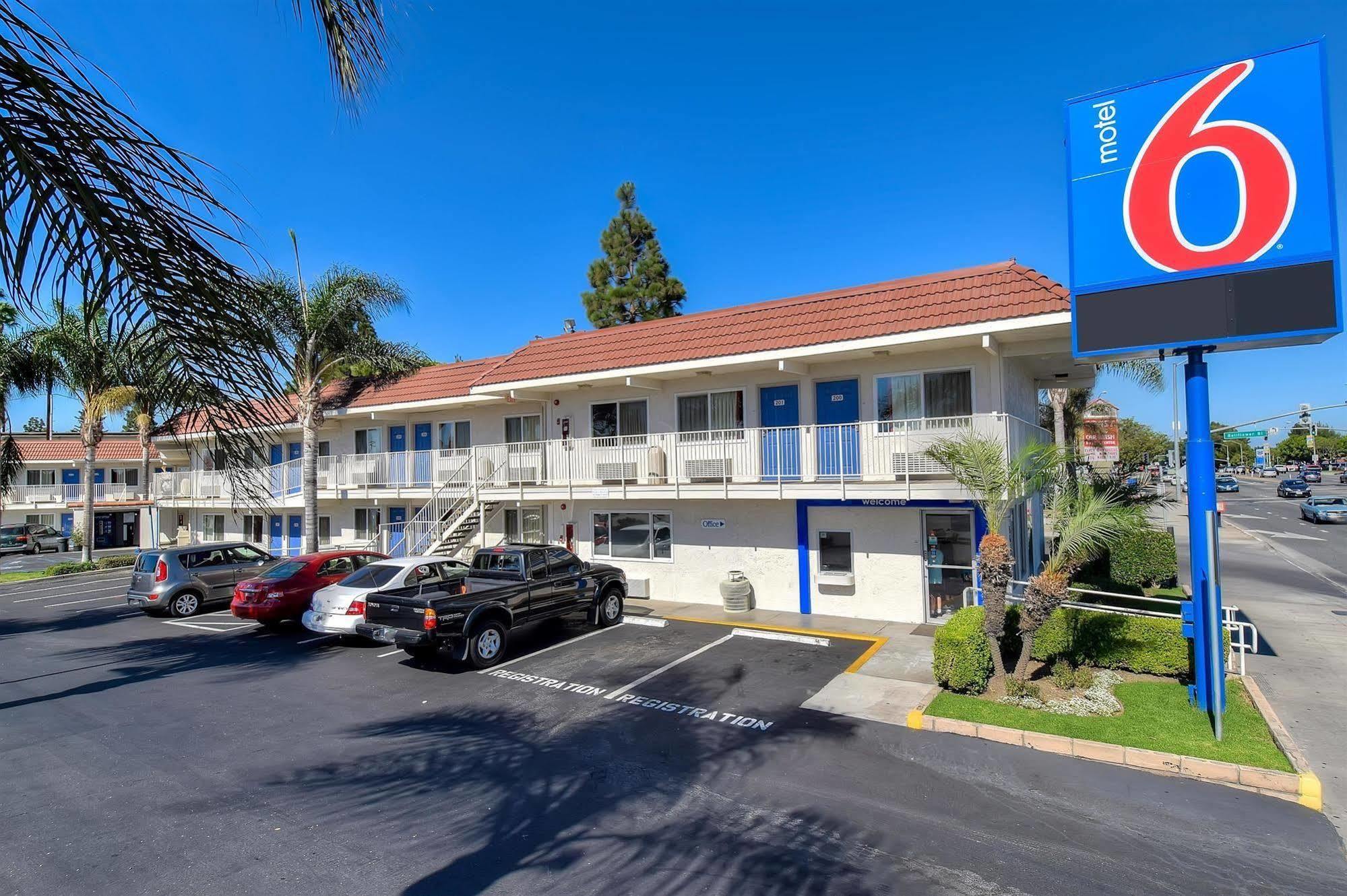 Motel 6-Long Beach, Ca - Los Angeles Εξωτερικό φωτογραφία