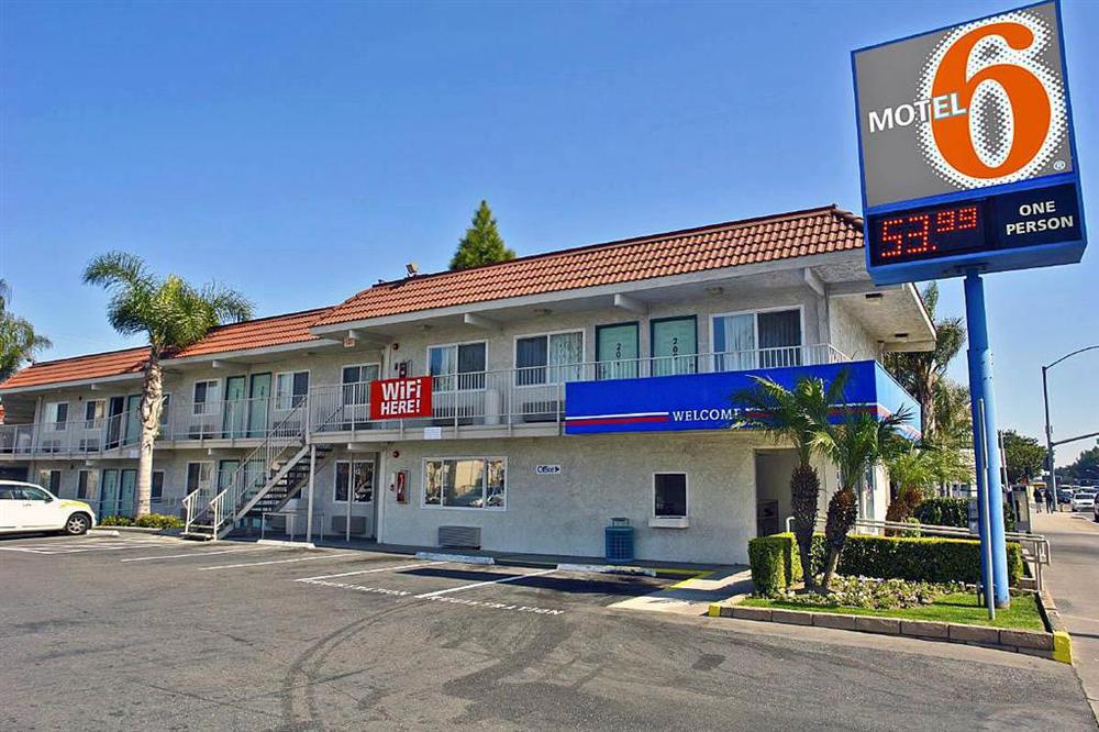 Motel 6-Long Beach, Ca - Los Angeles Ανέσεις φωτογραφία