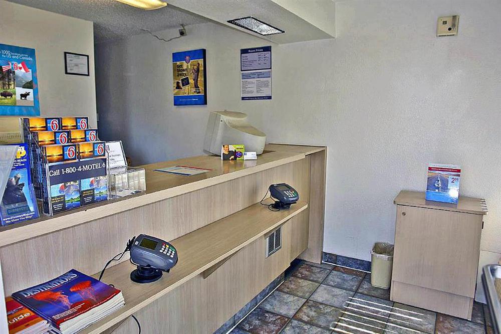 Motel 6-Long Beach, Ca - Los Angeles Εσωτερικό φωτογραφία